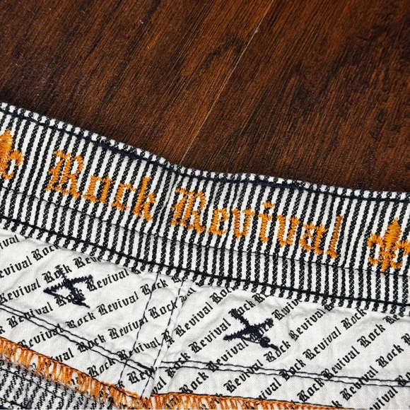 Rock Revival Black and White Striped Women Shorts Detailed buttons size 26 - Picture 7 of 16